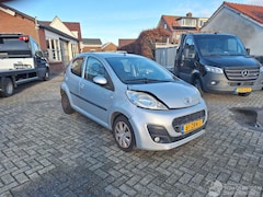 Peugeot 107 - 1.0 Active