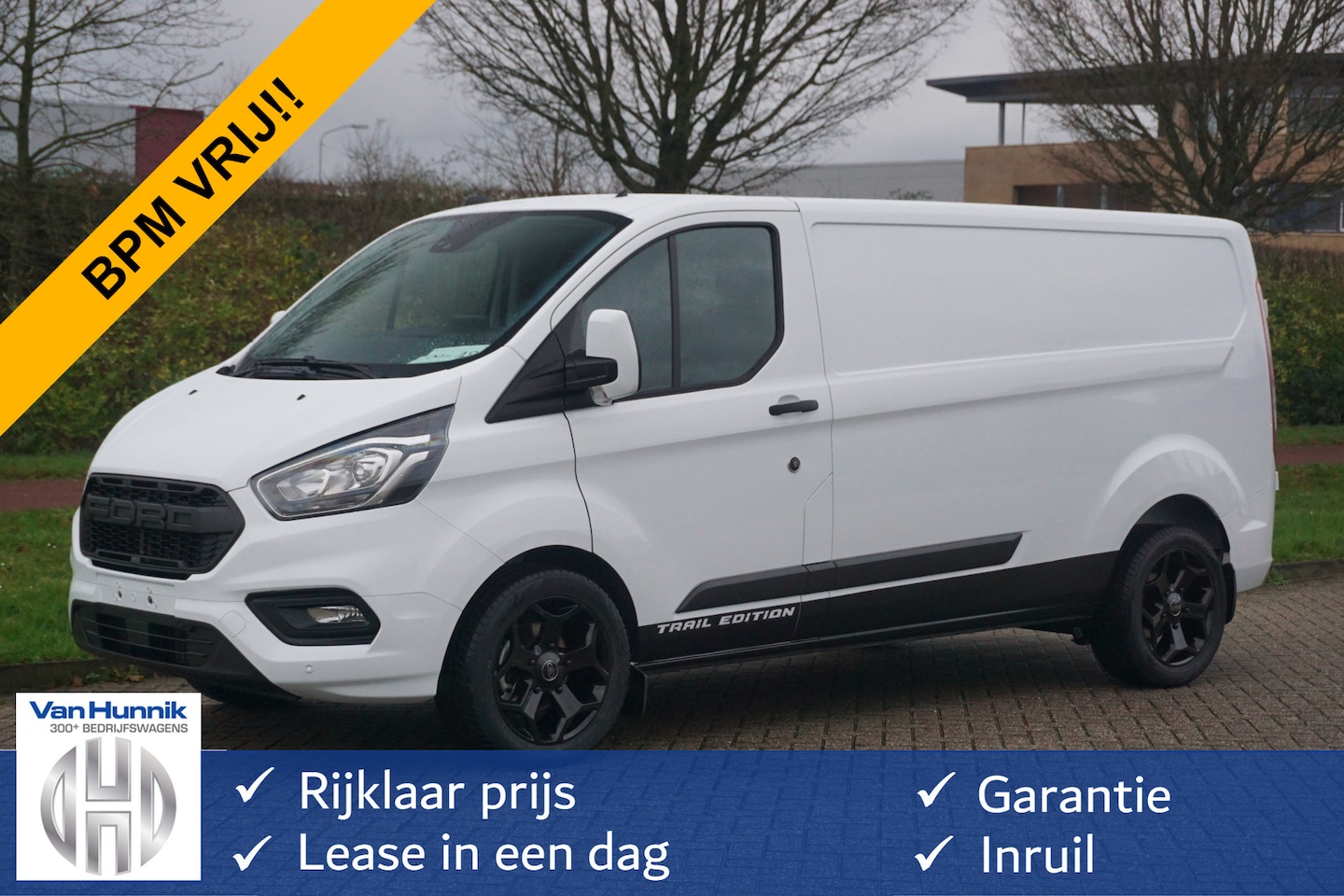 Ford Transit Custom - 340L 130PK Trail Edition AUT BPM VRIJ!! Airco, Camera, Apple CP/Android A, 18" LM Velgen!! - AutoWereld.nl