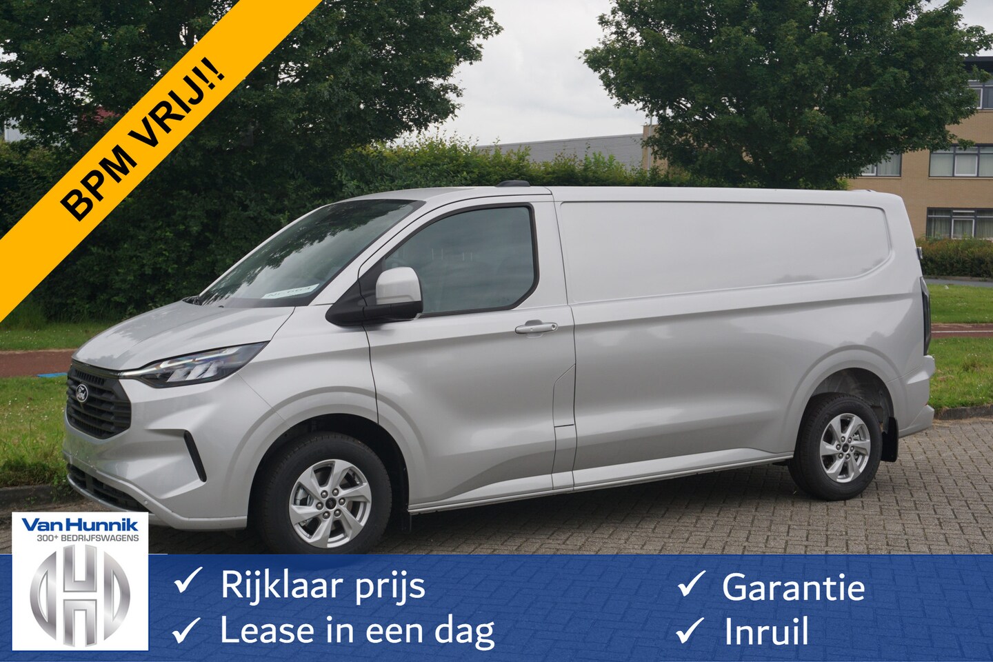 Ford Transit Custom - 300L 170PK Limited AUT BPM VRIJ!! Navi, Cam, Adap. Cruise, LM Velg, LED!! NR. 663 - AutoWereld.nl