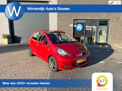 Toyota Aygo - 1.0-12V Aspiration Red 2eEigenaar Airco Leder NAP