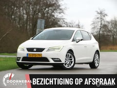 Seat Leon - 1.4 TSI Style Business / LED / TREKHAAK / CRUISE