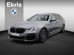 BMW 5-serie Touring - 530e xDrive M Sportpakket | Adaptief Onderstel | Trekhaak | Panoramadak | Elektrisch Verst