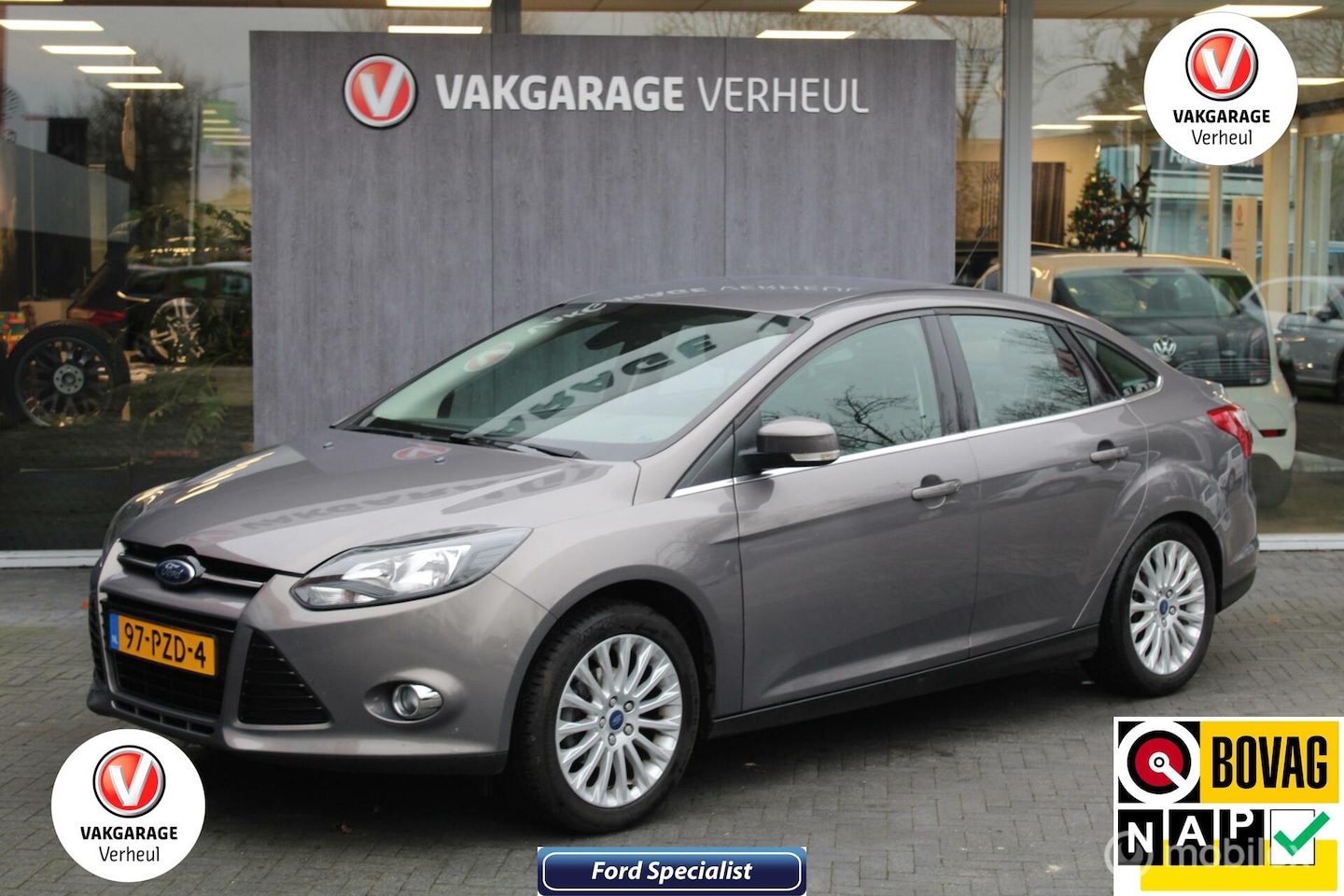 Ford Focus - 1.6 TI-VCT First Edition Clima|Trekhaak - AutoWereld.nl