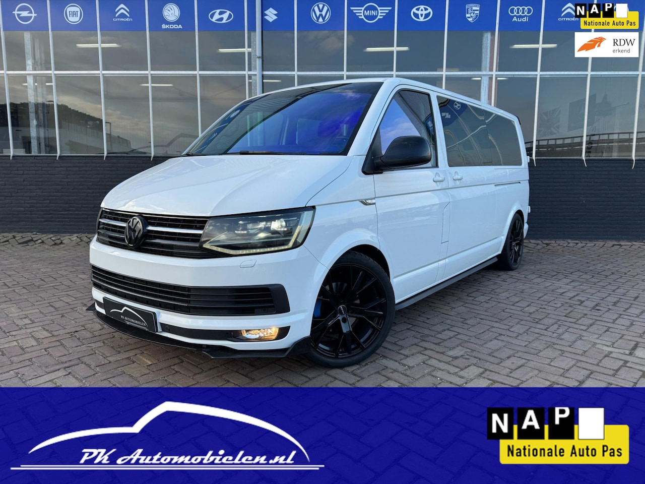 Volkswagen Transporter - 2.0 TDI L2H1 DC Highline **2x SHUIFDEUR + CARPLAY + SCHUIFDAK** - AutoWereld.nl