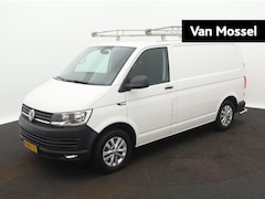 Volkswagen Transporter - 2.0 TDI L1H1 Trendline | Airco | Radio | Bluetooth | Trekhaak | Parkeerhulp voor + achter