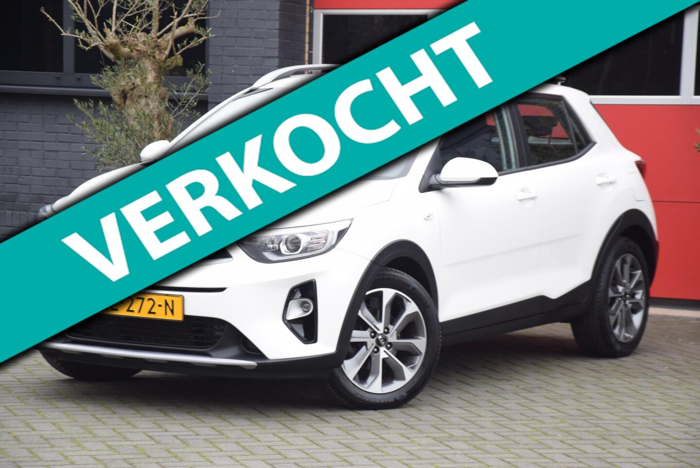 Kia Stonic - 1.0 T-GDi DynamicLine 2019 Navigatie Airco Cruise control SUV - AutoWereld.nl