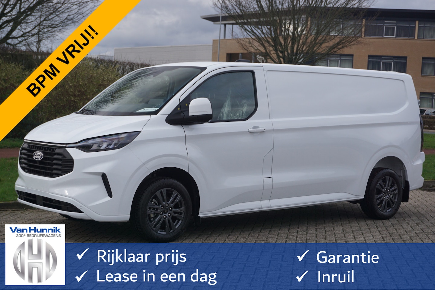 Ford Transit Custom - 320L 136PK Limited BPM VRIJ!! 13" Sync 4 Apple CP, Cam, 17" LM, LED!! NR. 912 - AutoWereld.nl