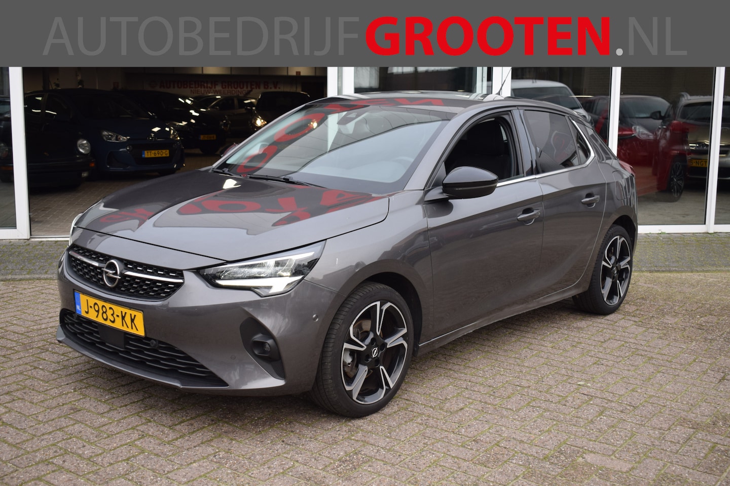 Opel Corsa - 1.2 Elegance//NAVI//CAMERA!! - AutoWereld.nl