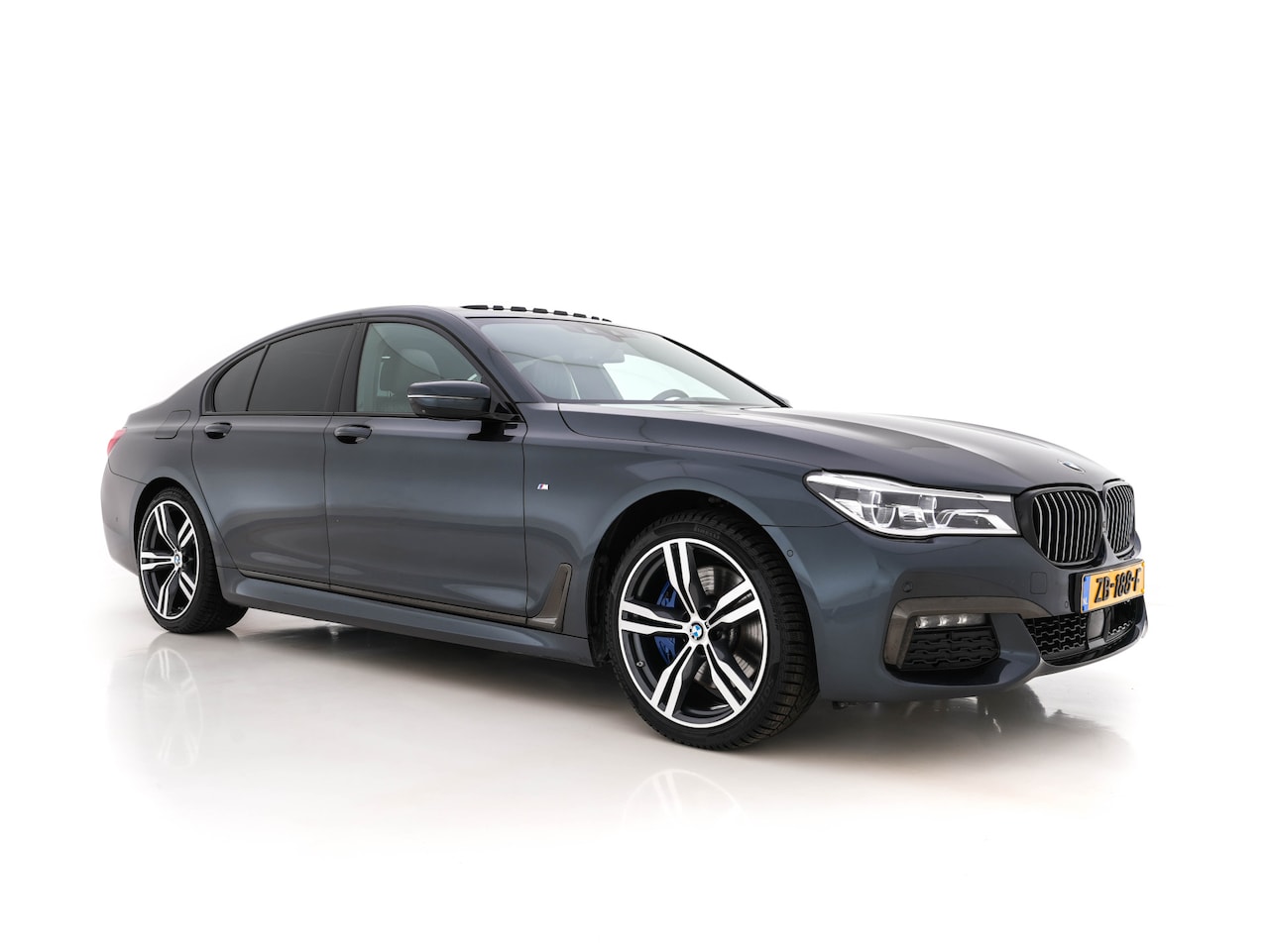 BMW 7-serie - 730d xDrive High Executive Aut. *PANO | HEAD-UP | ADAPTIVE-CRUISE | FULL-LED | FULL-LEATHE - AutoWereld.nl