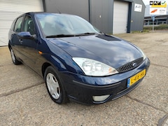 Ford Focus - 1.6-16V Cool Edition ( 5 Drs en Airco)