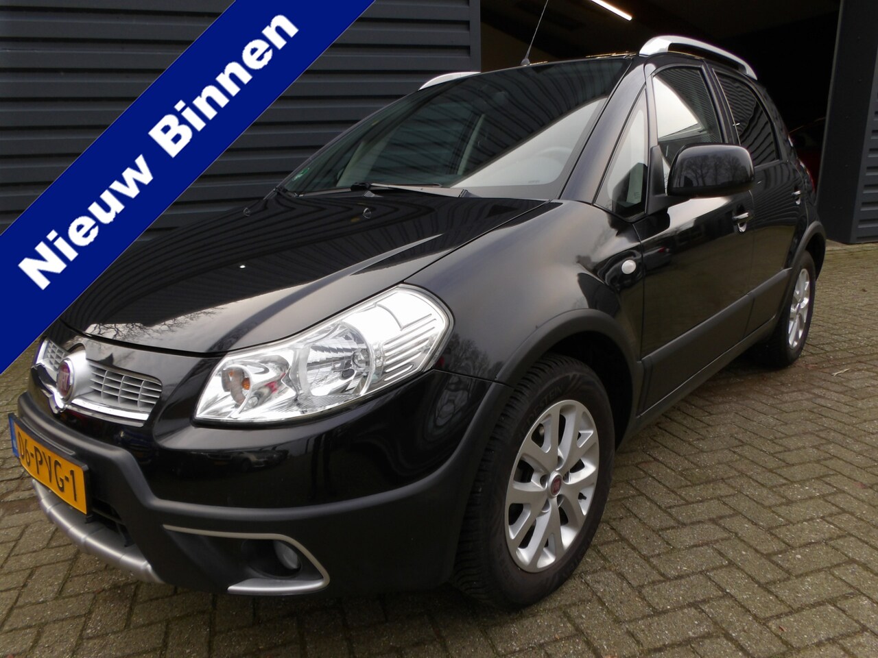 Fiat Sedici - 1.6-16V Emotion Airco Cruise Control Trekhaak - AutoWereld.nl