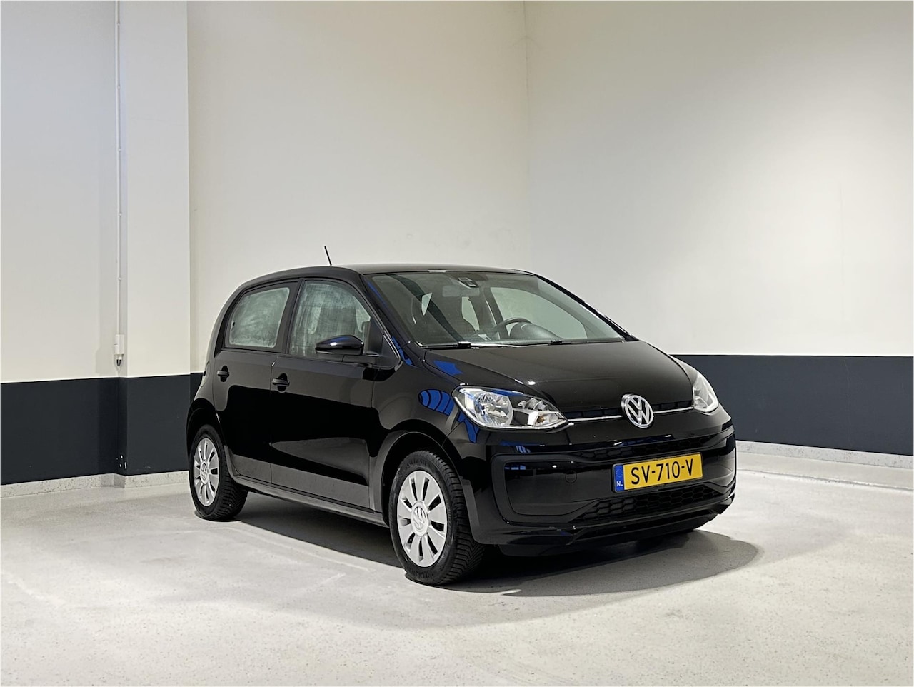 Volkswagen Up! - 1.0 BMT move up! | 2e Eig| Bluetooth | Airco | NL | - AutoWereld.nl