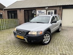 Volvo XC70 - 2.4 D5 AWD Kinetic Trekhaak Nieuwe A.P.K