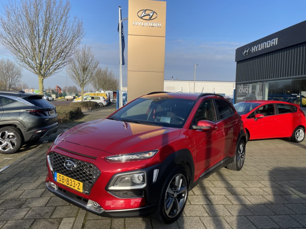 Hyundai Kona - 1.0T Premium*RIJKLAARPRIJS* - AutoWereld.nl