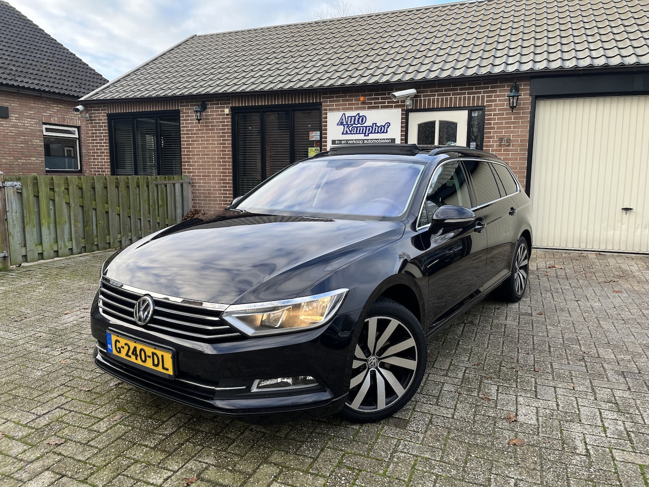 Volkswagen Passat Variant - 1.4 TSI Automaat Leer Panodak Navigatie - AutoWereld.nl