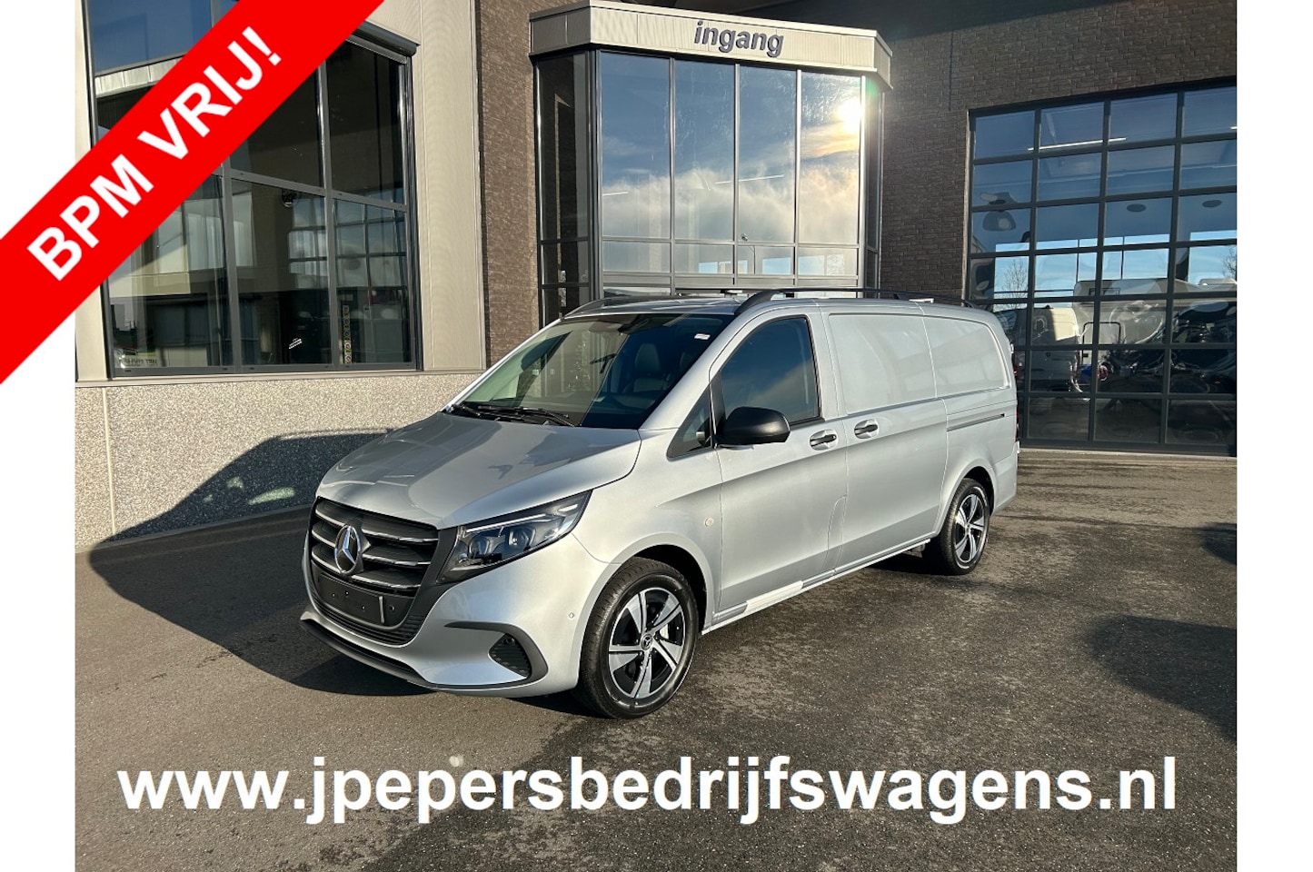 Mercedes-Benz Vito - 116 CDI L2 Pro LED / L+R Schuifdeur / 2500KG Trekhaak / Distronic / Navigatie / Camera - AutoWereld.nl