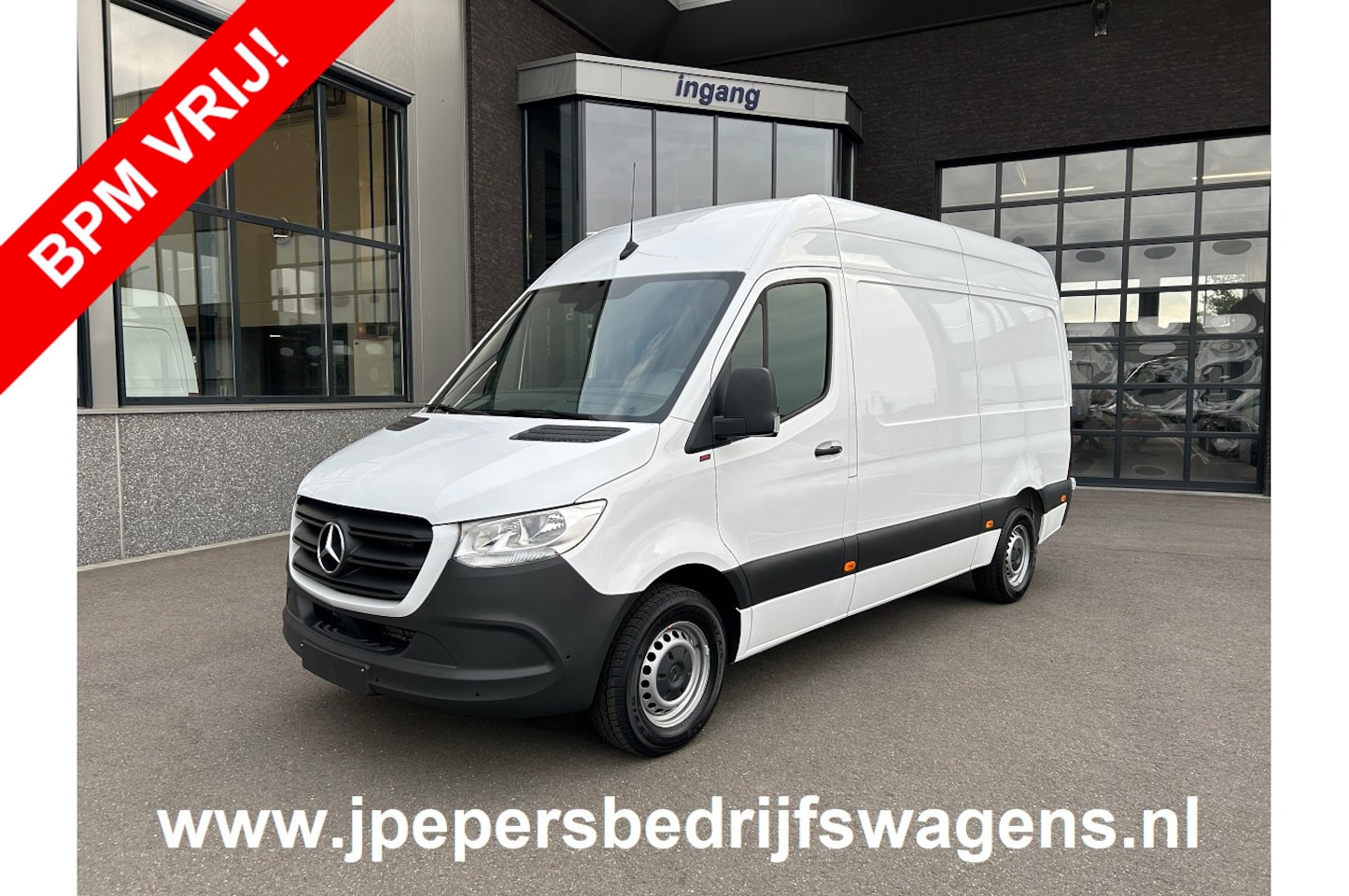 Mercedes-Benz Sprinter - 317 CDI L2 H2 9G-TRONIC / MBUX / Camera / Parkeersensoren / Navigatie / Cruise control / A - AutoWereld.nl