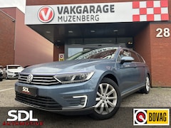 Volkswagen Passat Variant - 1.4 TSI GTE Highline // FULL LED // NAVI // CAMERA // PDC // DIGITAL COCKPIT // STOELVERWA