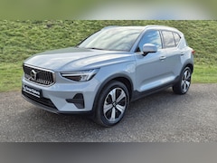 Volvo XC40 - 1.5 T4 Plug-in hybrid Plus Bright 19 Inch lichtmetalen wielen - Privacy Glass - Verwarmbar