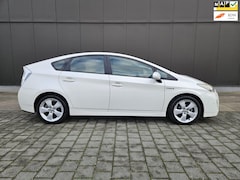 Toyota Prius - 1.8 Executive/ AUTOMAAT/ STOELVERW/ PARK ASSIST/ LUXE UITVOERING/ NAP