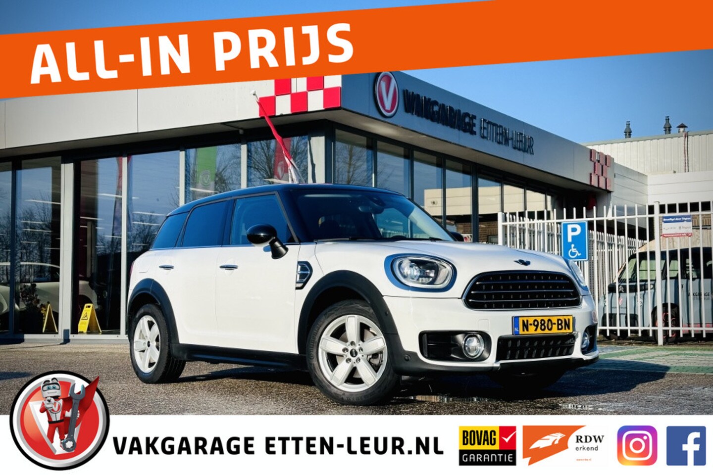 MINI Countryman - Mini 1.5 Cooper Chili 136PK / PARKEERSENSOREN / LED / CLIMATE CONTROL - AutoWereld.nl