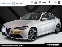 Alfa Romeo Giulia - Ti 2.0 TURBO 280pk Q4 AWD AUTOMAAT | COGNAC LEDER | SCHUIF/KANTELDAK | NAVI | CAMERA | 19"