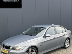 BMW 3-serie - 318i Special Edition