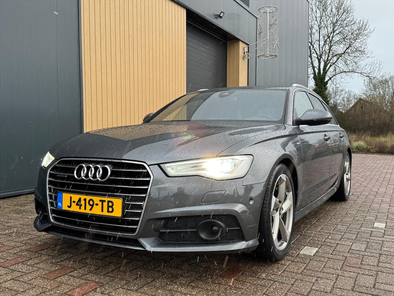 Audi A6 - 2.0 TFSI 252pk S Tronic Sport Quattro | ACC | Camera | Trekhaak | Stoelverwarming | - AutoWereld.nl