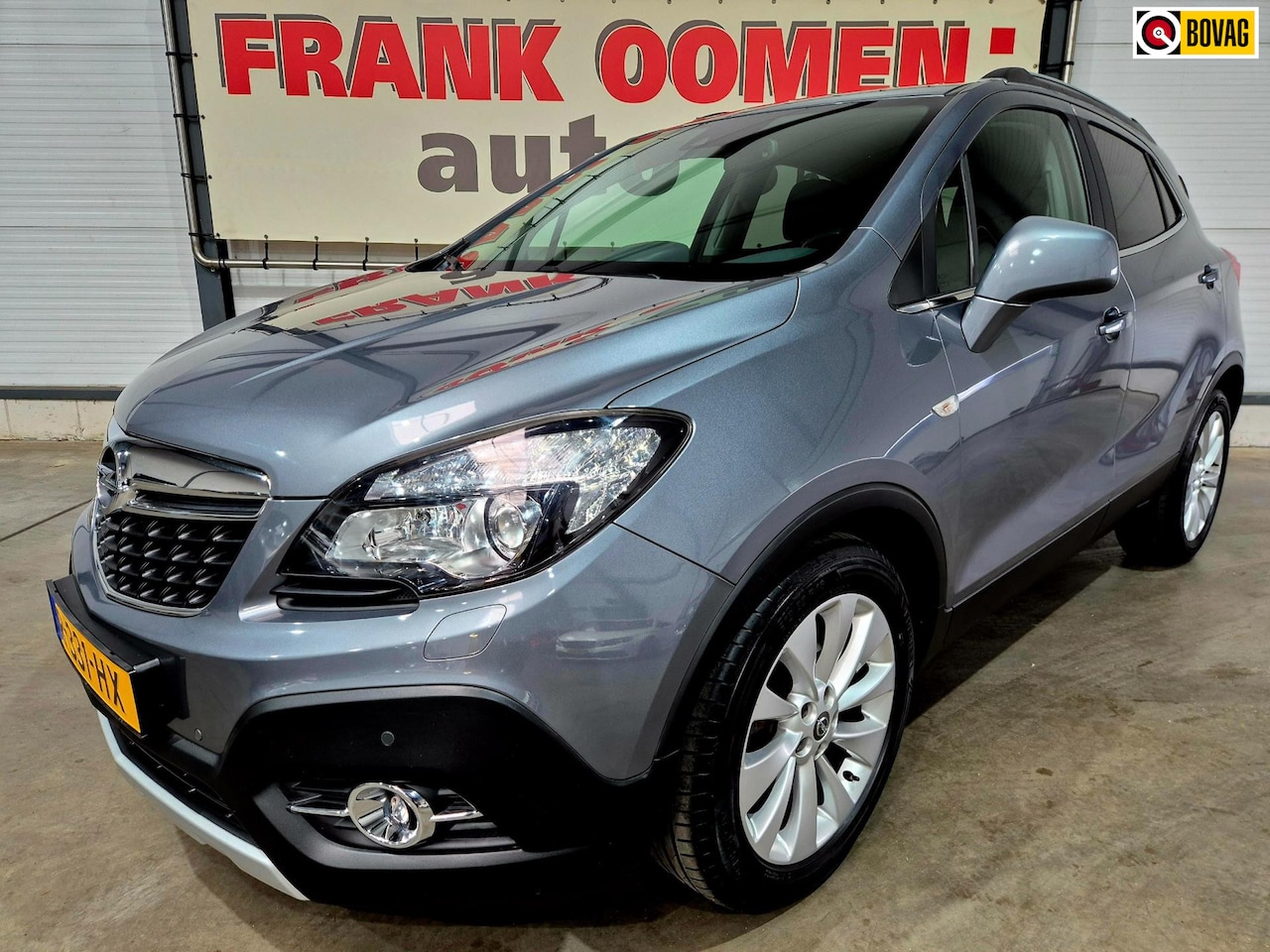 Opel Mokka - 1.4 T 140PK Cosmo + Bi-Xenon|Leder|Clima|Cruise|Navi|Bluetooth|Lane|PDC|18"LMV|Trekhaak|Ri - AutoWereld.nl