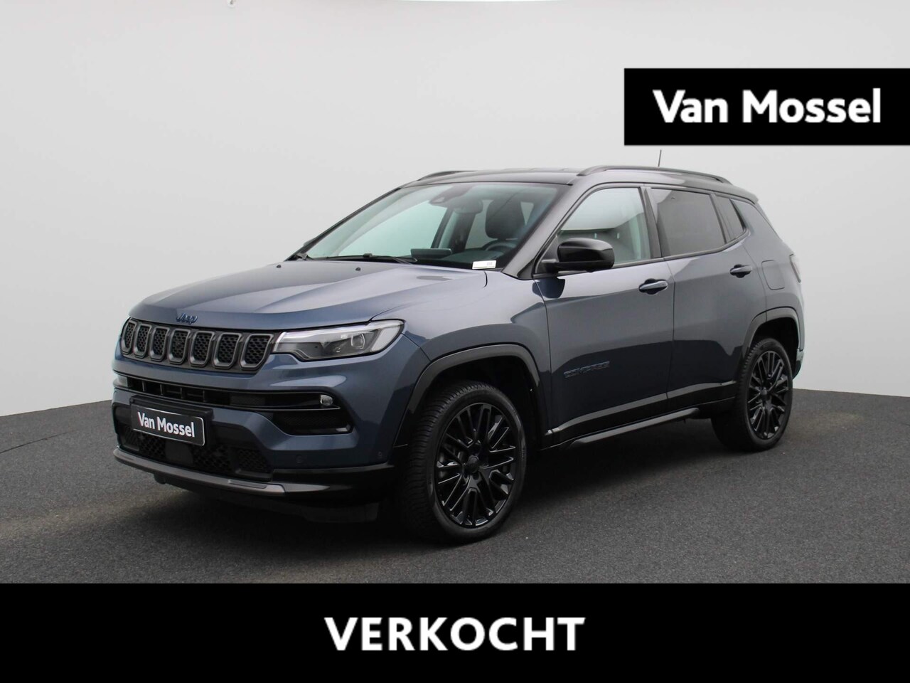 Jeep Compass - 4xe 240 Plug-in Hybrid Electric S | 360 Camera | All-Season Banden | Stoel- en Stuurverwar - AutoWereld.nl