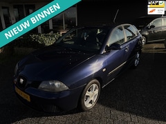 Seat Ibiza - 1.4-16V Trendstyle AIRCO/CRUISE/ELEK PACK APK+NAP