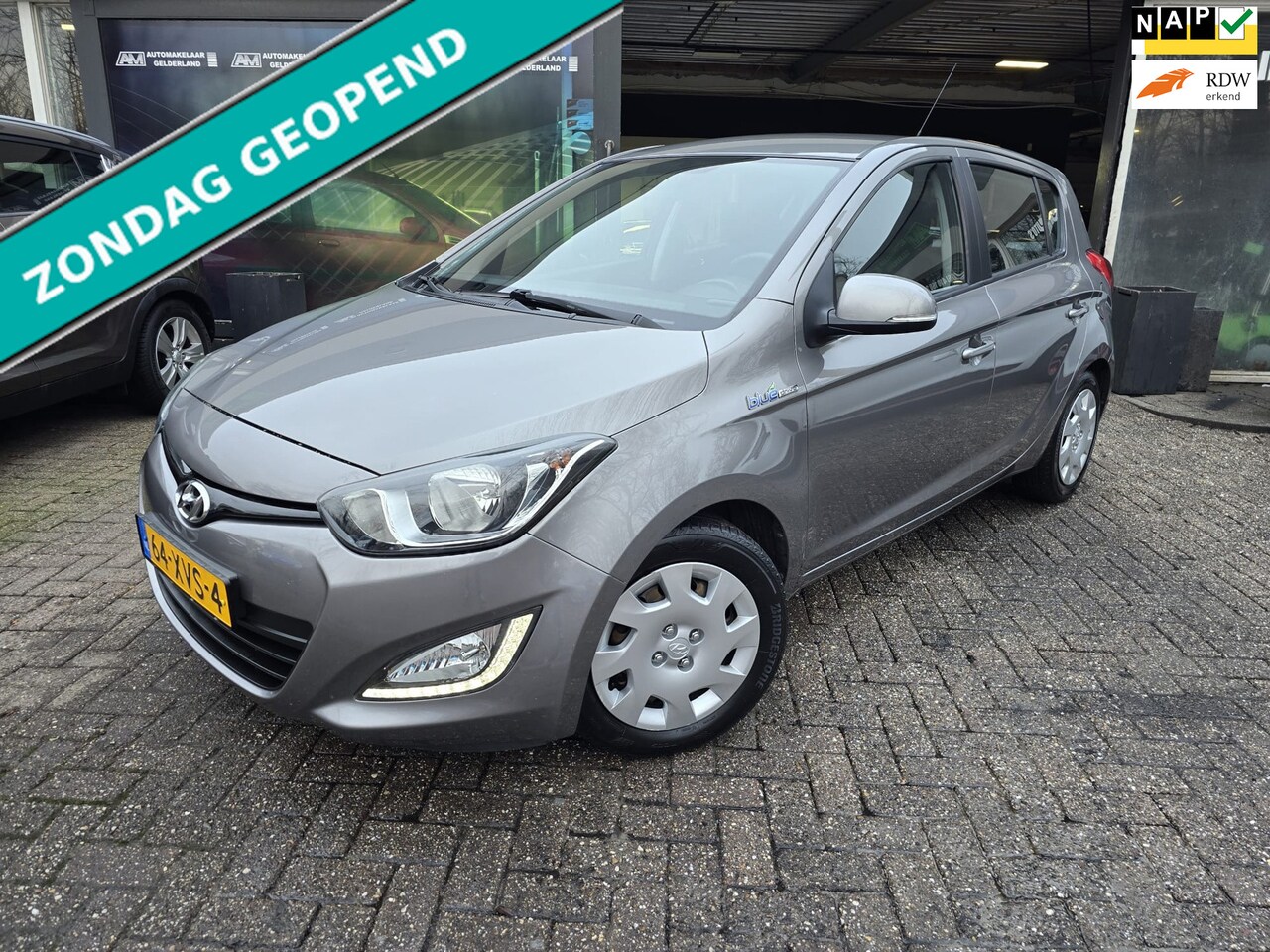 Hyundai i20 - 1.2i i-Motion | 2E EIGENAAR | 12MND GARANTIE | AIRCO | NW APK | - AutoWereld.nl