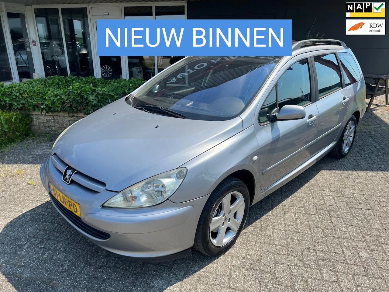 Peugeot 307 SW - 2.0 16V AUTOMAAT/CLIMA/CRUISE/PANO/ - AutoWereld.nl