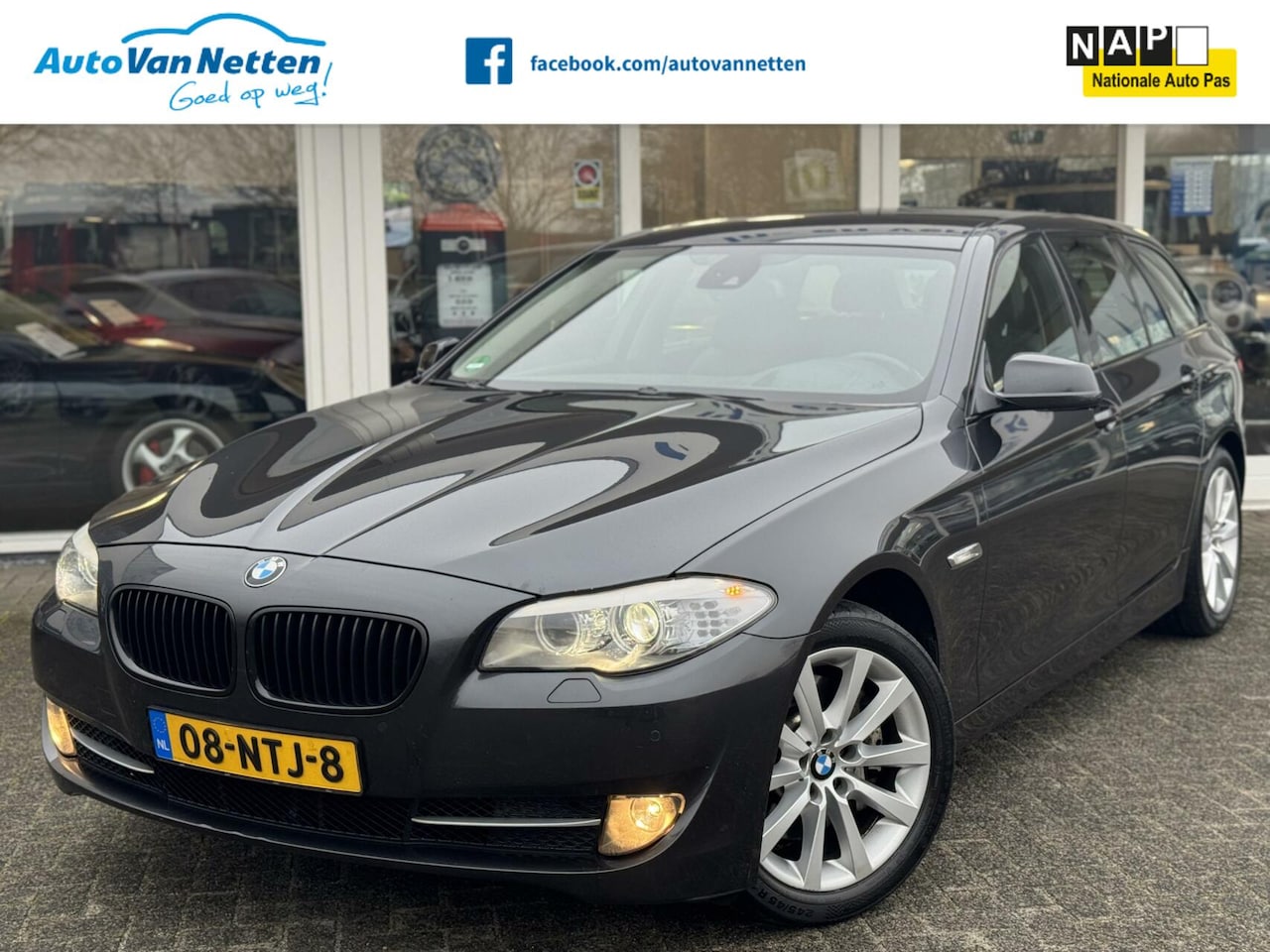 BMW 5-serie Touring - 528i 6 cilinder 258pk Automaat,High Exe,Leder,Xenon,Pdc,Head up,Cruise,Softclose - AutoWereld.nl