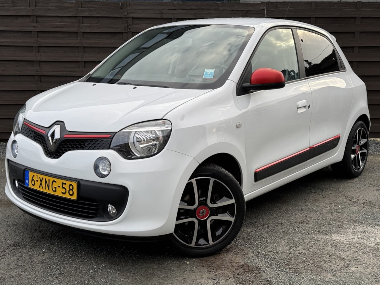 Renault Twingo - 0.9 TCe Dynamique / Navi / Clima / Camera / PDC / NAP - AutoWereld.nl