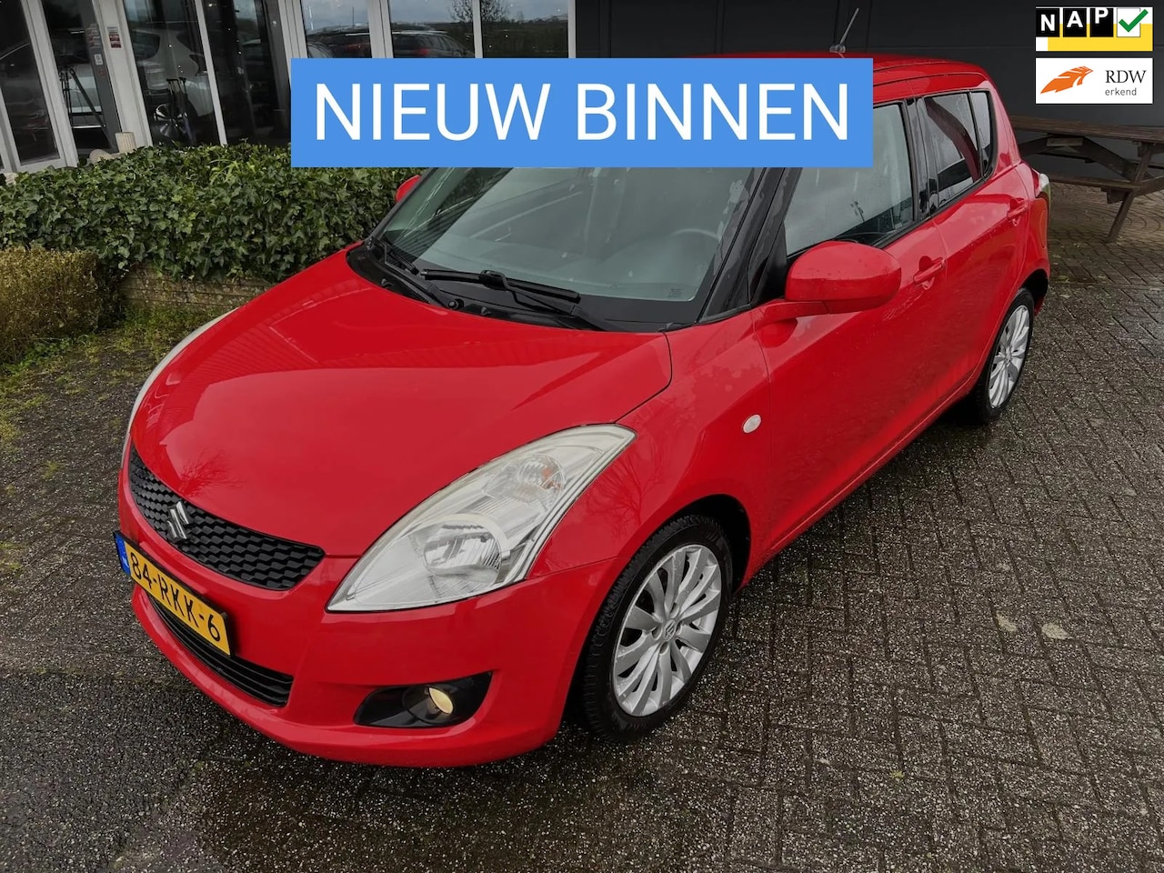 Suzuki Swift - 1.2 Exclusive AUTOM/ECC/KEYLES/CRUISE - AutoWereld.nl