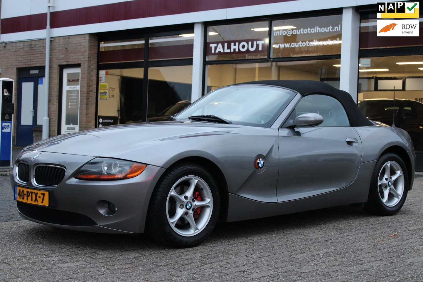 BMW Z4 Roadster - 2.5i S - LEER - HANDGESCHAKELD - 6 CILINDER - STOELVERWARMING - YOUNGTIMER - AutoWereld.nl