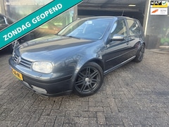 Volkswagen Golf - 1.6-16V Comfortline | MOOIE AUTO | CRUISE | CAMERA | AIRCO | LMV |