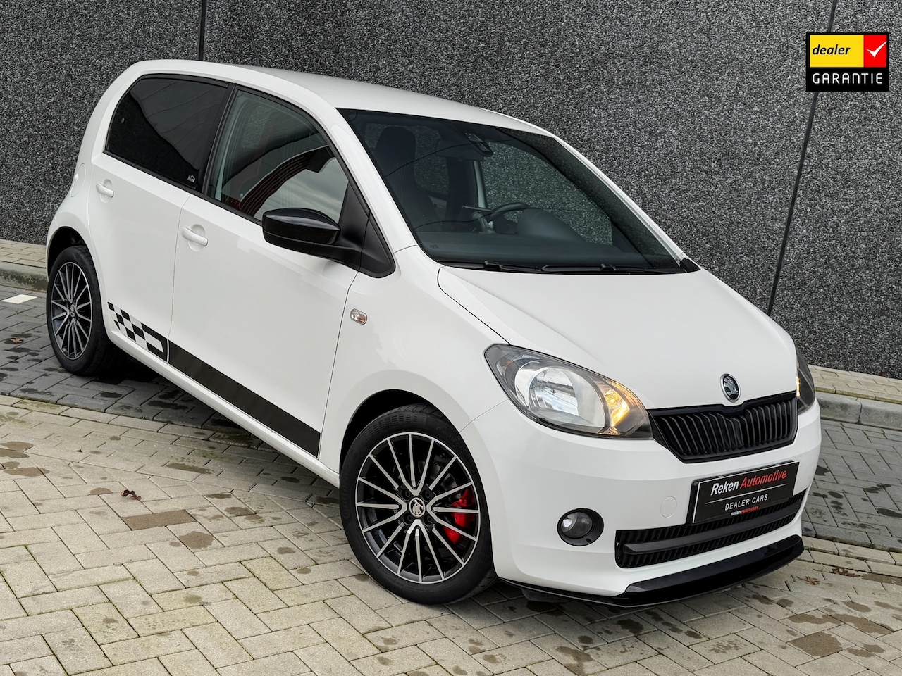 Skoda Citigo - 1.0 Monte Carlo Navigatie Cruise 16'' Airco - AutoWereld.nl