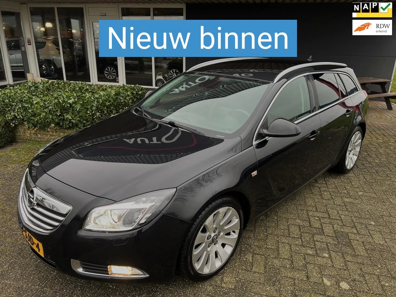 Opel Insignia Sports Tourer - 1.6 T Cosmo ECC.NAV/LED/LMV - AutoWereld.nl