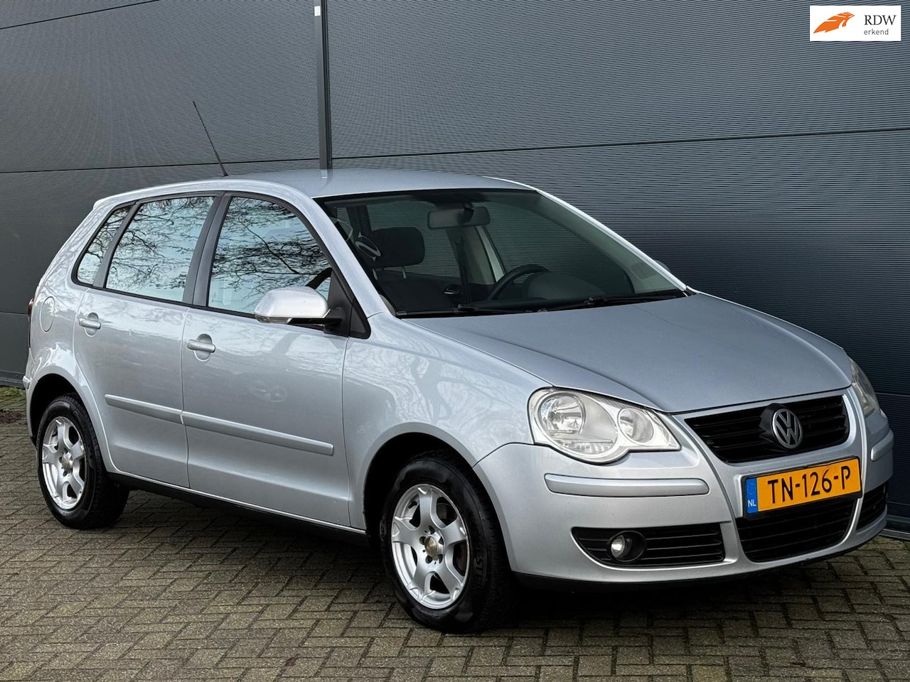 Volkswagen Polo - 1.2-12V Trendline 5DRS AIRCO NAP APK - AutoWereld.nl