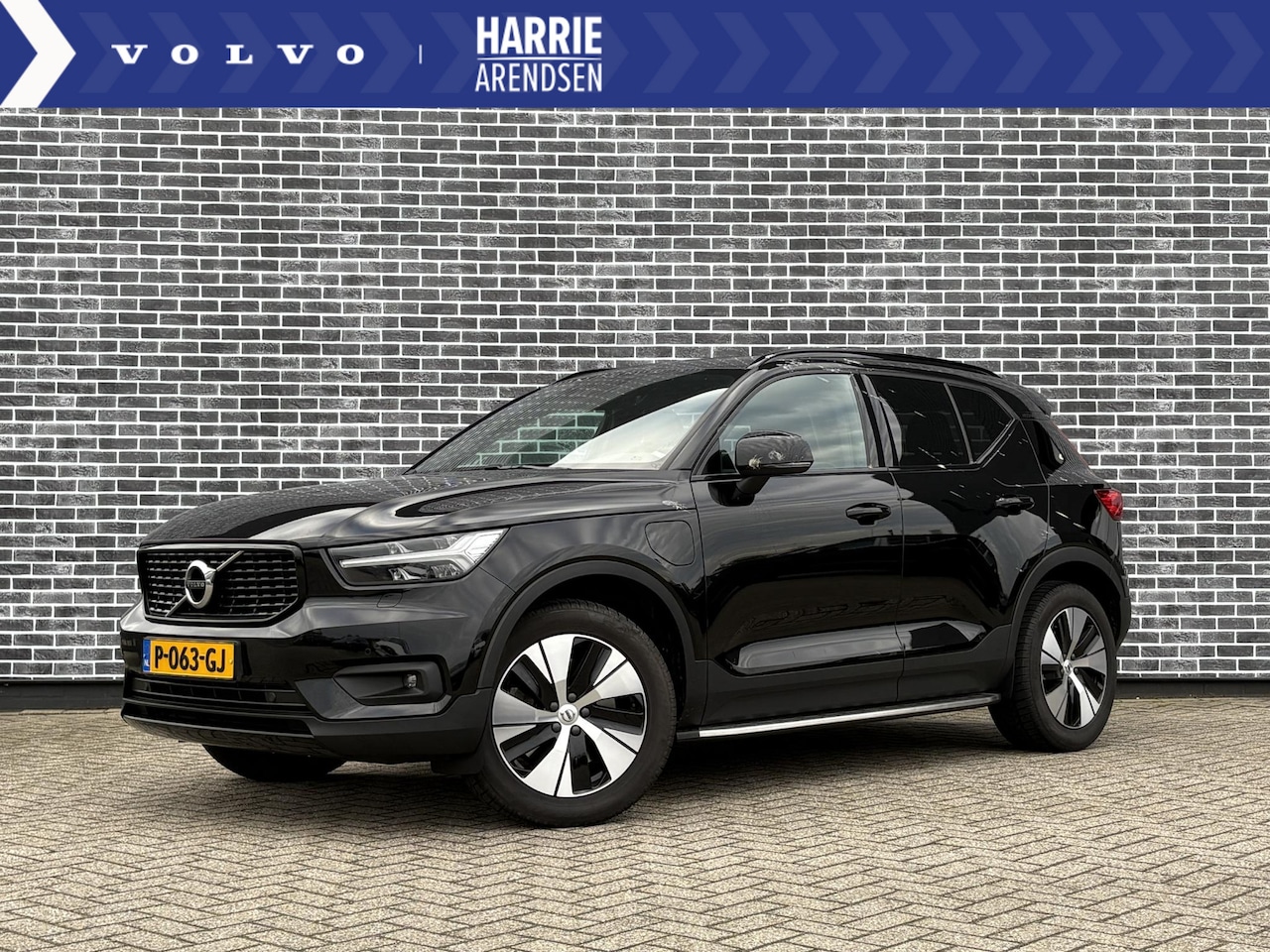 Volvo XC40 - 1.5 T5 Recharge R-Design | Trekhaak | Lederenbekleding | Elektrisch verstelbare Stoelen | - AutoWereld.nl