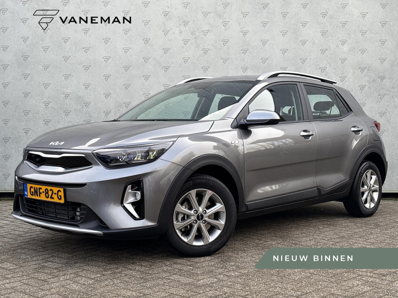 Kia Stonic - 1.0 T-GDi MHEV DynamicLine | Clima | Parkeersensoren | Camera | - AutoWereld.nl