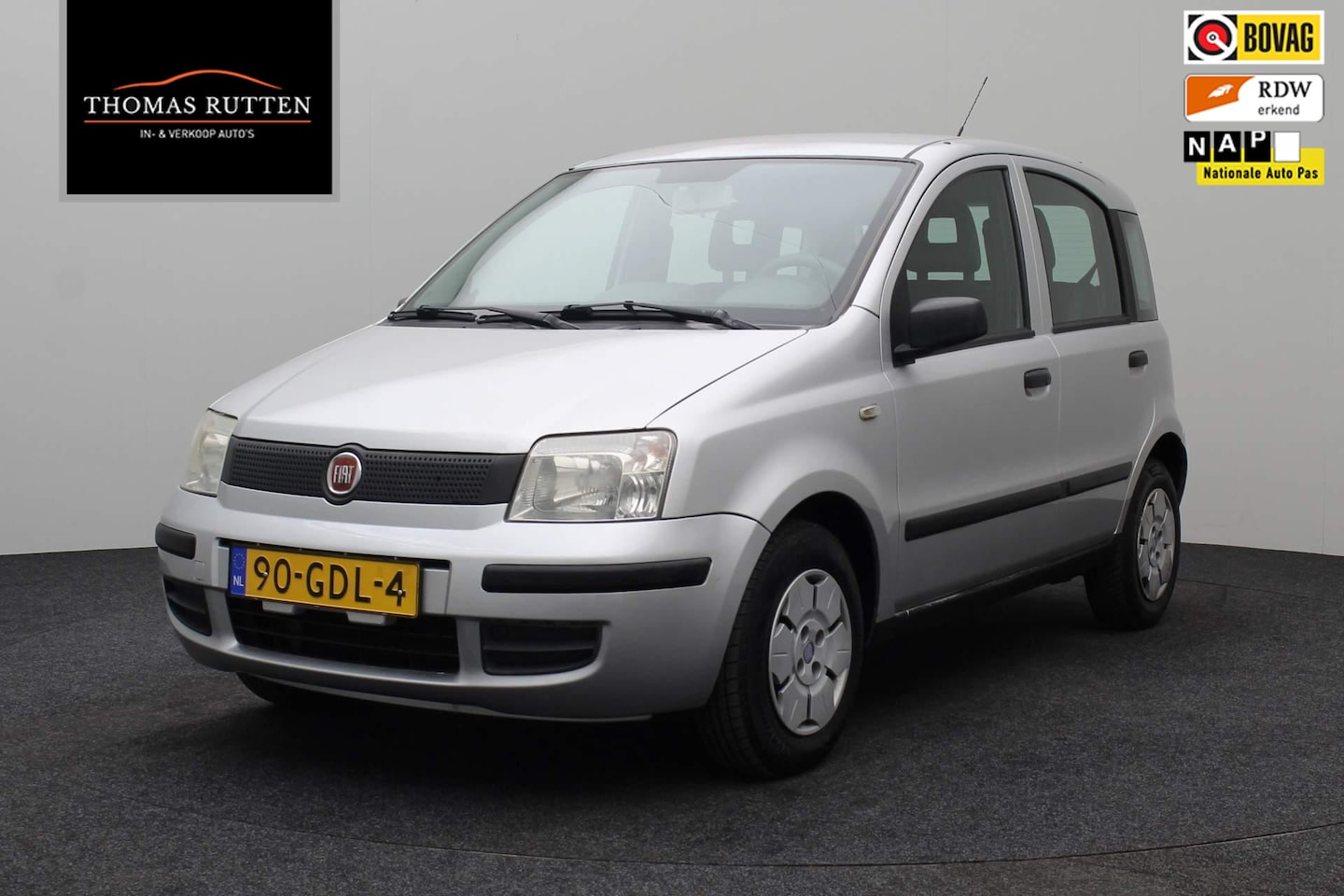 Fiat Panda - 1.1 Active 2008 | Boekjes | Radio CD | Telefoonhouder | Stuurbekrachtiging | Hoodsteunen | - AutoWereld.nl