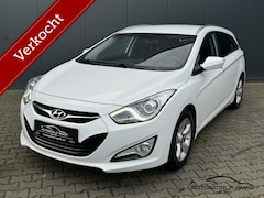 Hyundai i40 - 1.6 GDI Blue Business Edition / CRUISE. / CAMERA / NAVI / STOELVERW. /