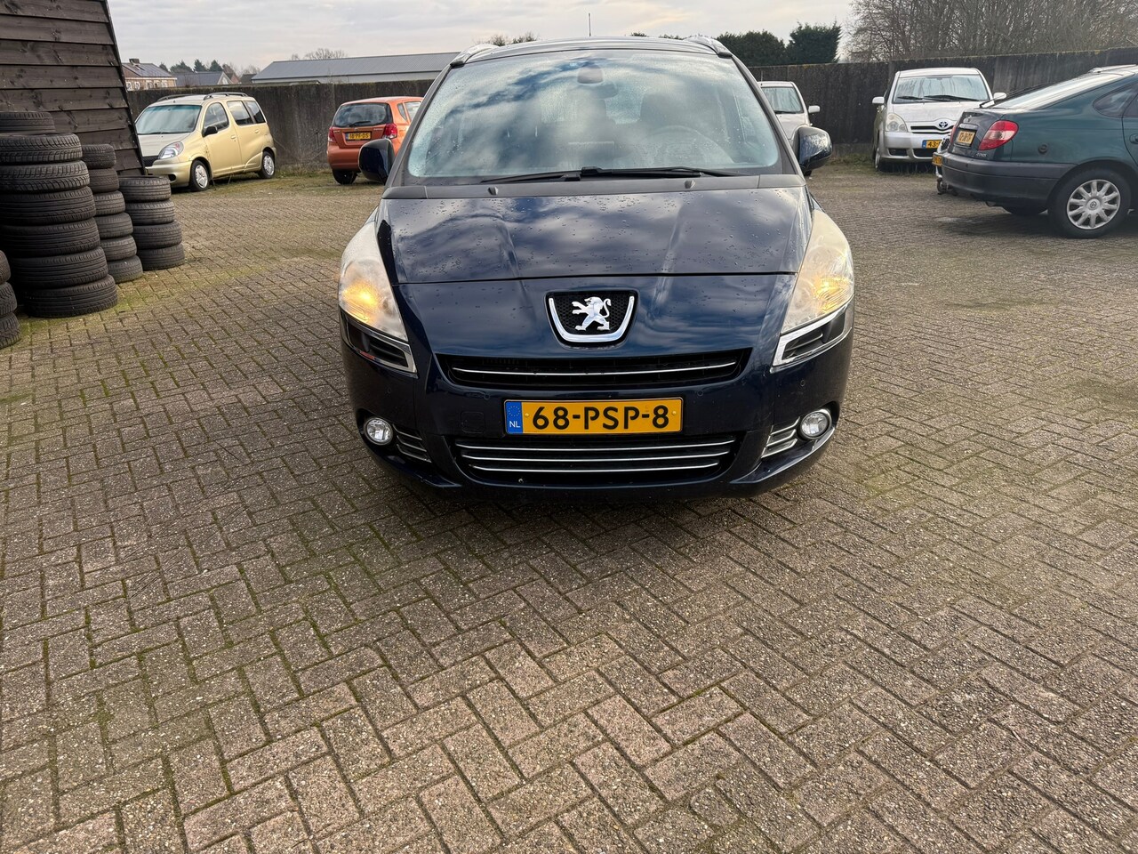 Peugeot 5008 - 1.6 THP Blue Lease Executive 7p. 1.6 THP Blue Lease Executive 7p. - AutoWereld.nl