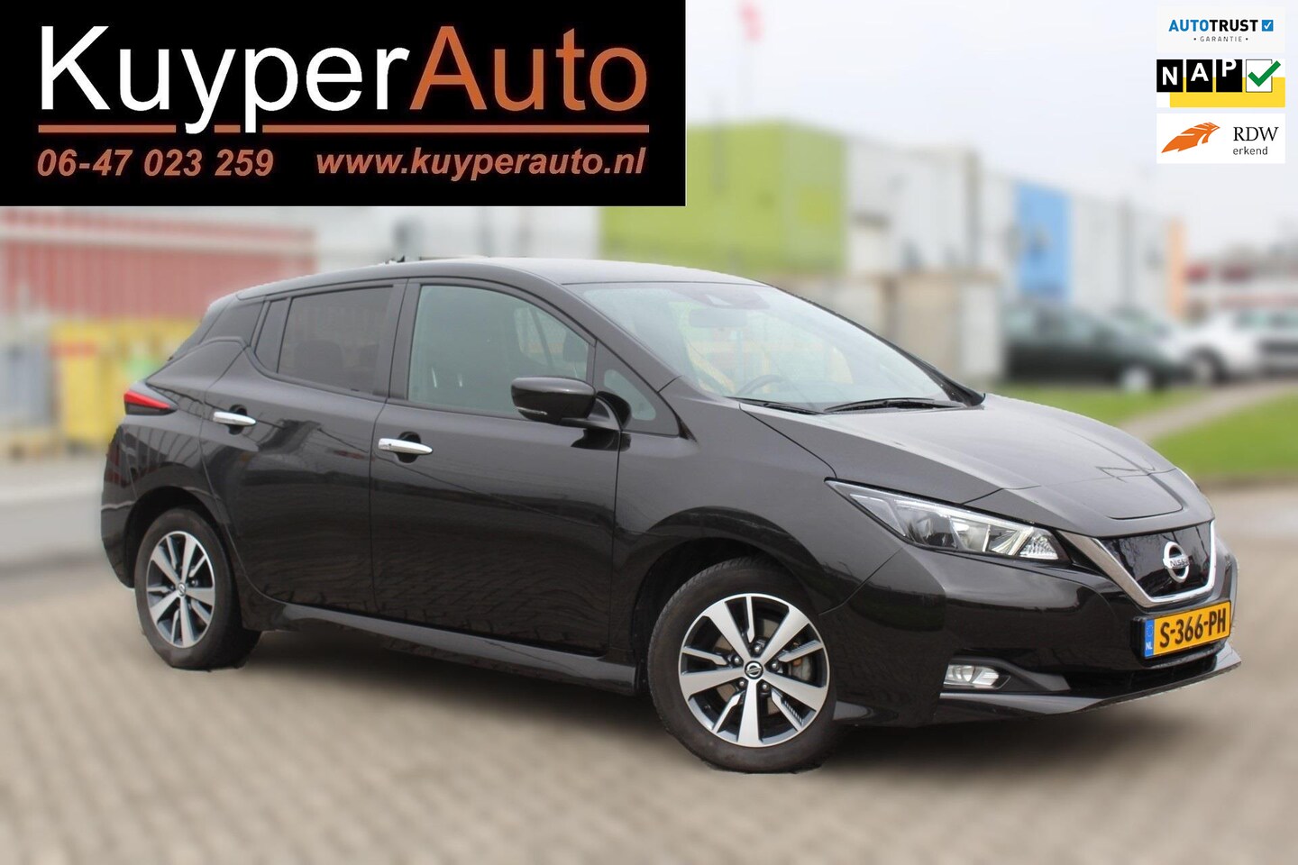 Nissan LEAF - Acenta 40 kWh LED KEYLESS CAMERA NAVI nw apk - AutoWereld.nl