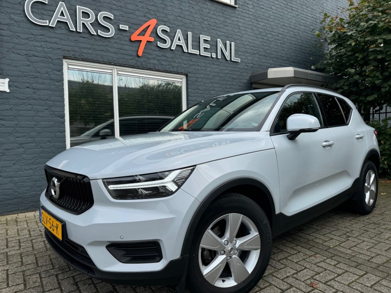 Volvo XC40 - 1.5 T3 163pk + Apple car play + Camera + D-glas - 2020 - 34 dkm! - AutoWereld.nl