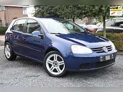 Volkswagen Golf - 1.6 FSI Optive Automaat Cruise Trekhaak NAP