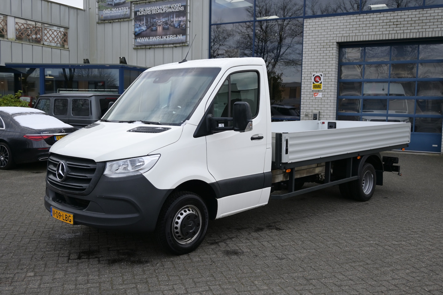 Mercedes-Benz Sprinter - 514 CDI L3 Open laadbak Geveerde verwarmde stoel, MBUX met Apple Carplay / Android Auto - AutoWereld.nl